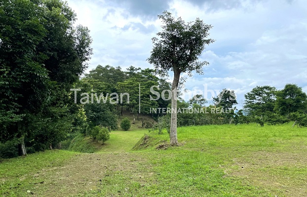 石碇月扇湖山林地現場實景